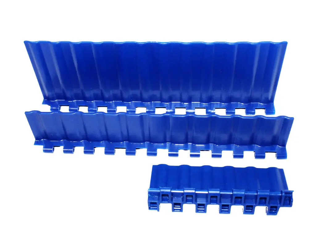MW-25-Plastic-Modular-Conveyor-Belting-Flights